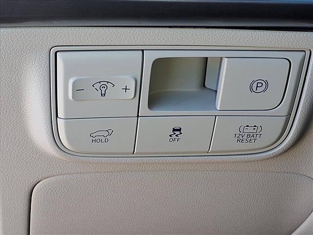 new 2026 Hyundai TUCSON Hybrid car, priced at $43,783