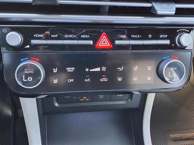 new 2026 Hyundai TUCSON Hybrid car, priced at $43,783