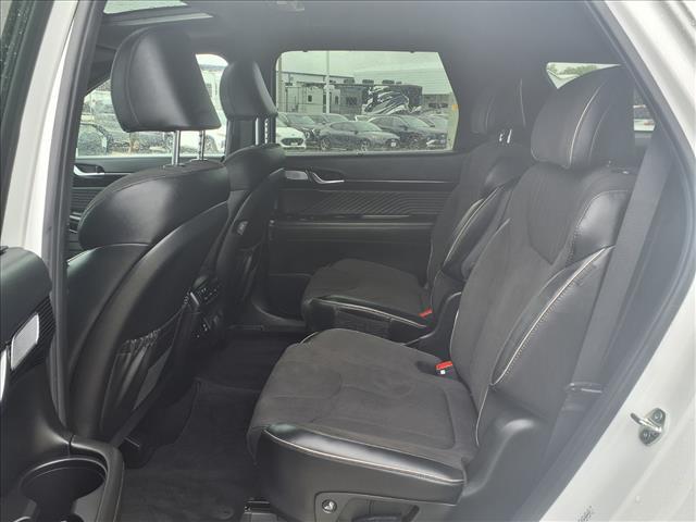 used 2024 Hyundai Palisade car, priced at $44,580