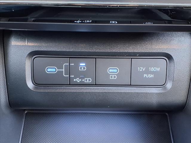 new 2026 Hyundai TUCSON Hybrid car, priced at $43,783