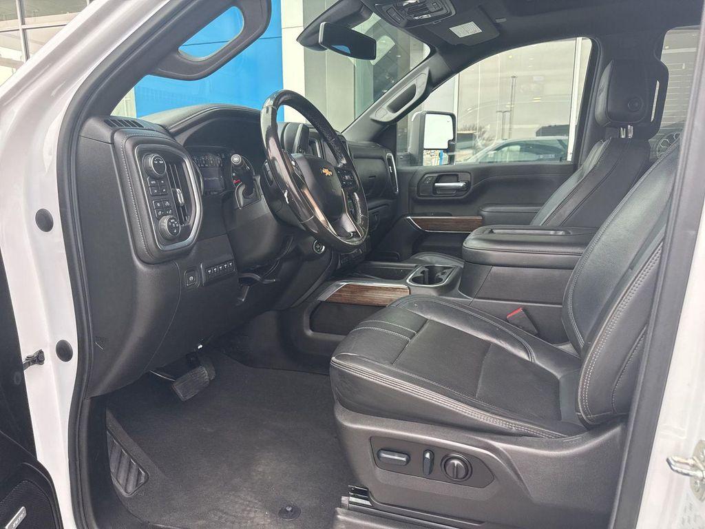 used 2022 Chevrolet Silverado 3500 car, priced at $51,980