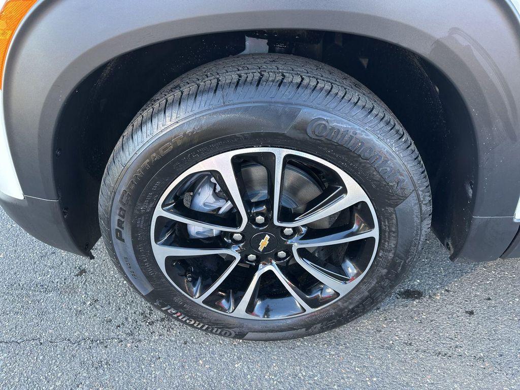 new 2026 Chevrolet TrailBlazer car, priced at $24,295