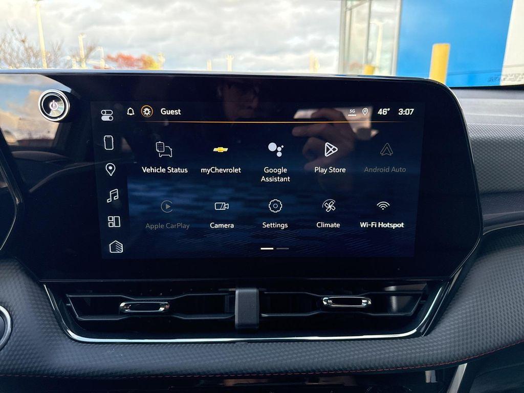 new 2026 Chevrolet Equinox car, priced at $31,660