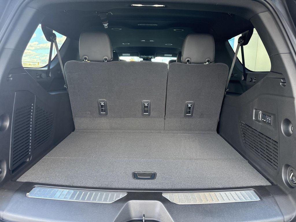 new 2026 Chevrolet Suburban car, priced at $79,595