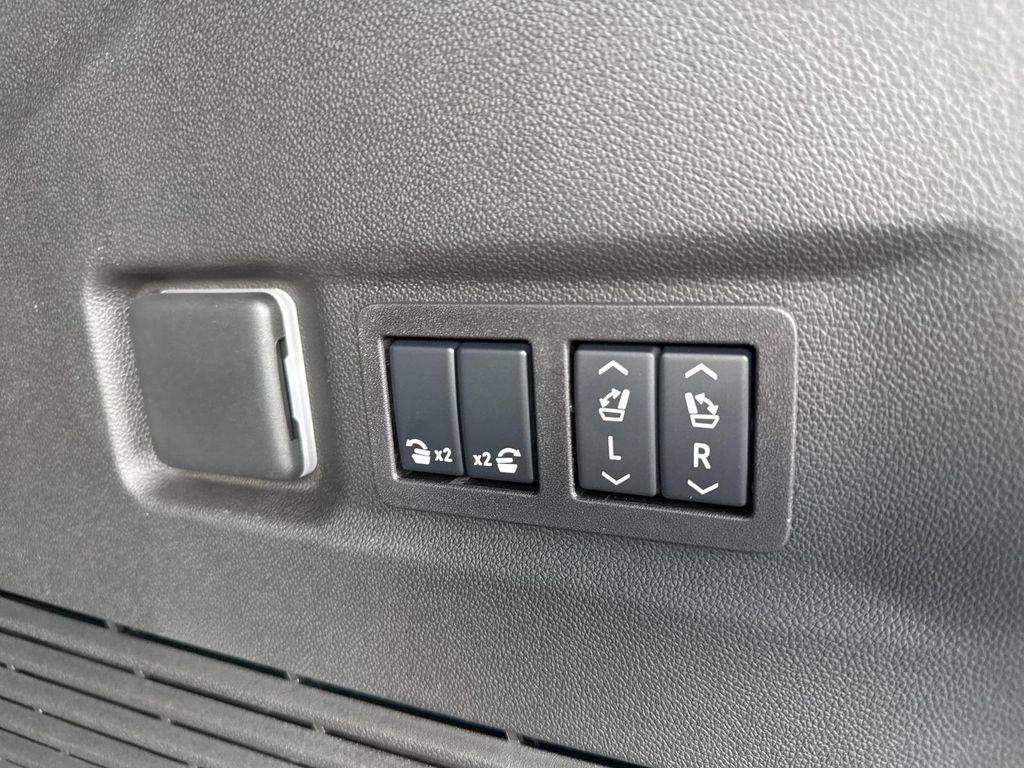 new 2026 Chevrolet Suburban car, priced at $79,595