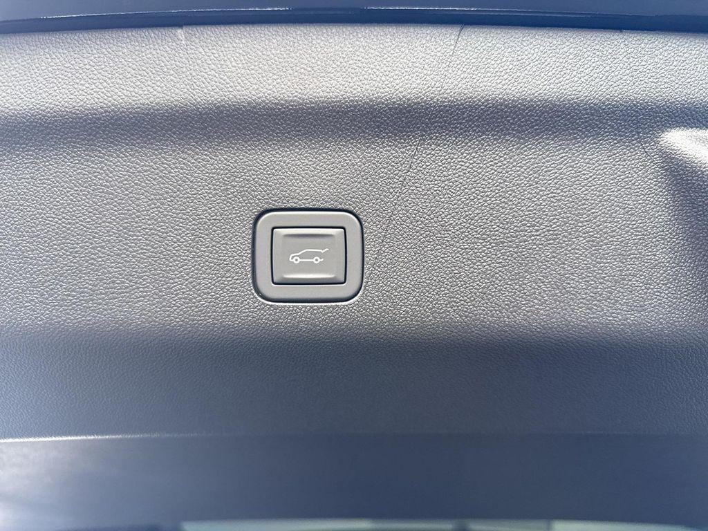 new 2026 Chevrolet Suburban car, priced at $79,595