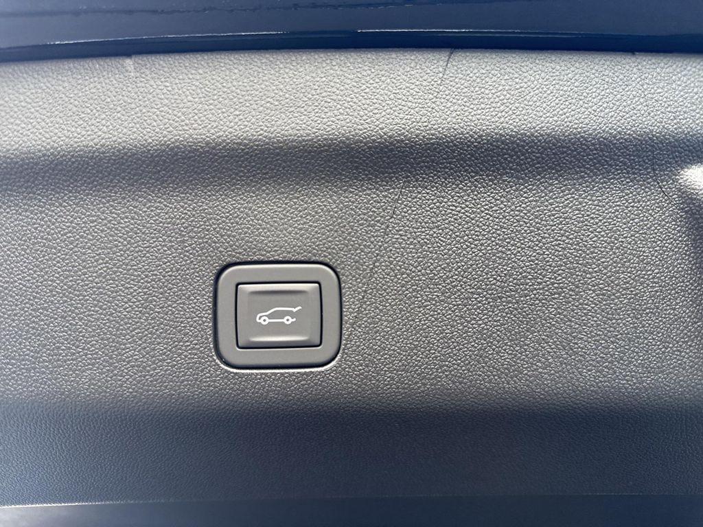 new 2026 Chevrolet Suburban car, priced at $79,595