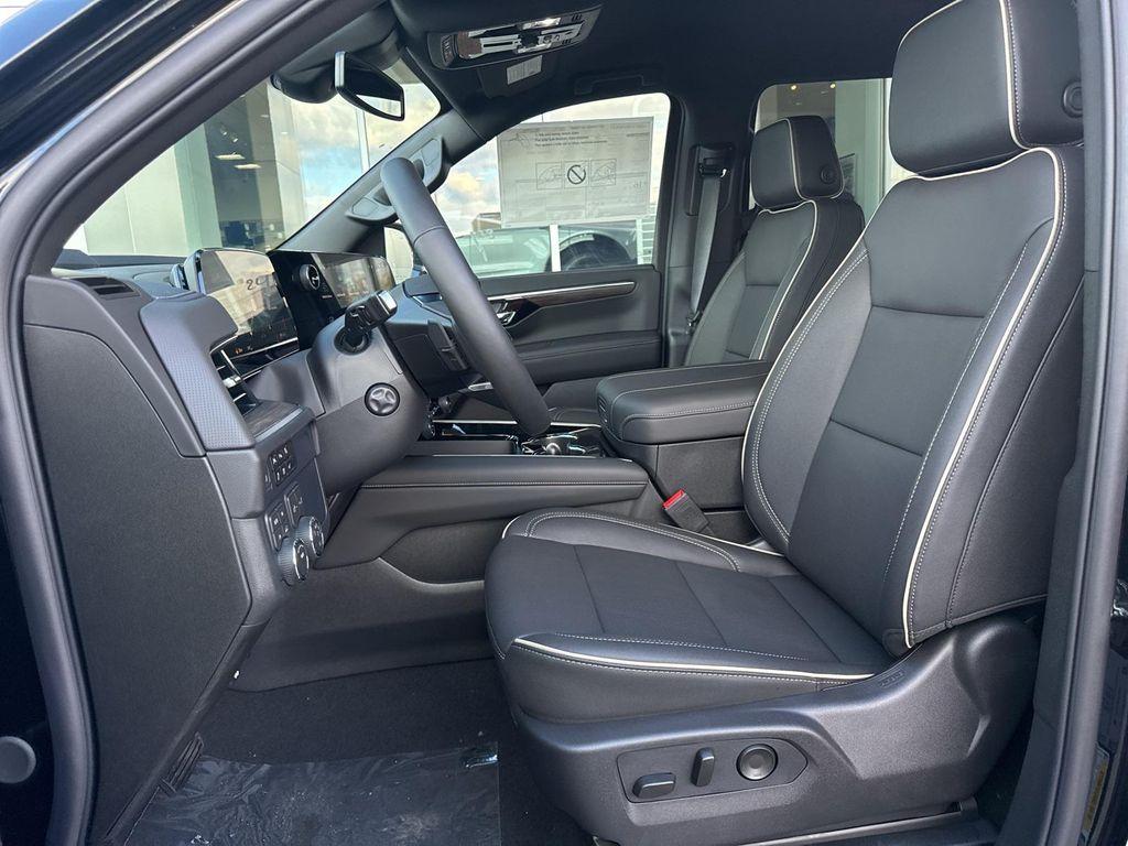 new 2026 Chevrolet Suburban car, priced at $79,595