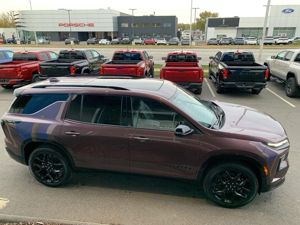 new 2026 Chevrolet Traverse car, priced at $57,220