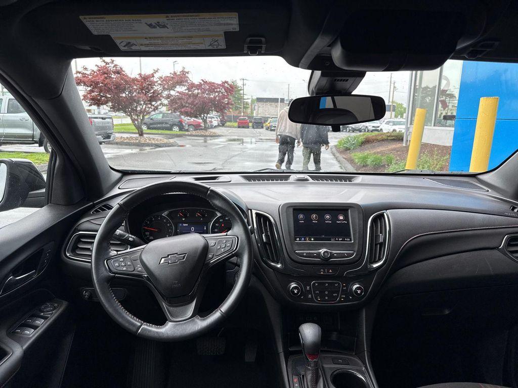 used 2022 Chevrolet Equinox car, priced at $21,734