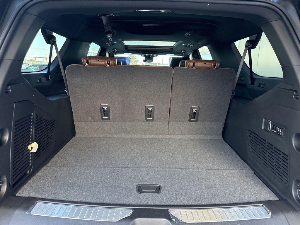 new 2026 Chevrolet Suburban car, priced at $98,364