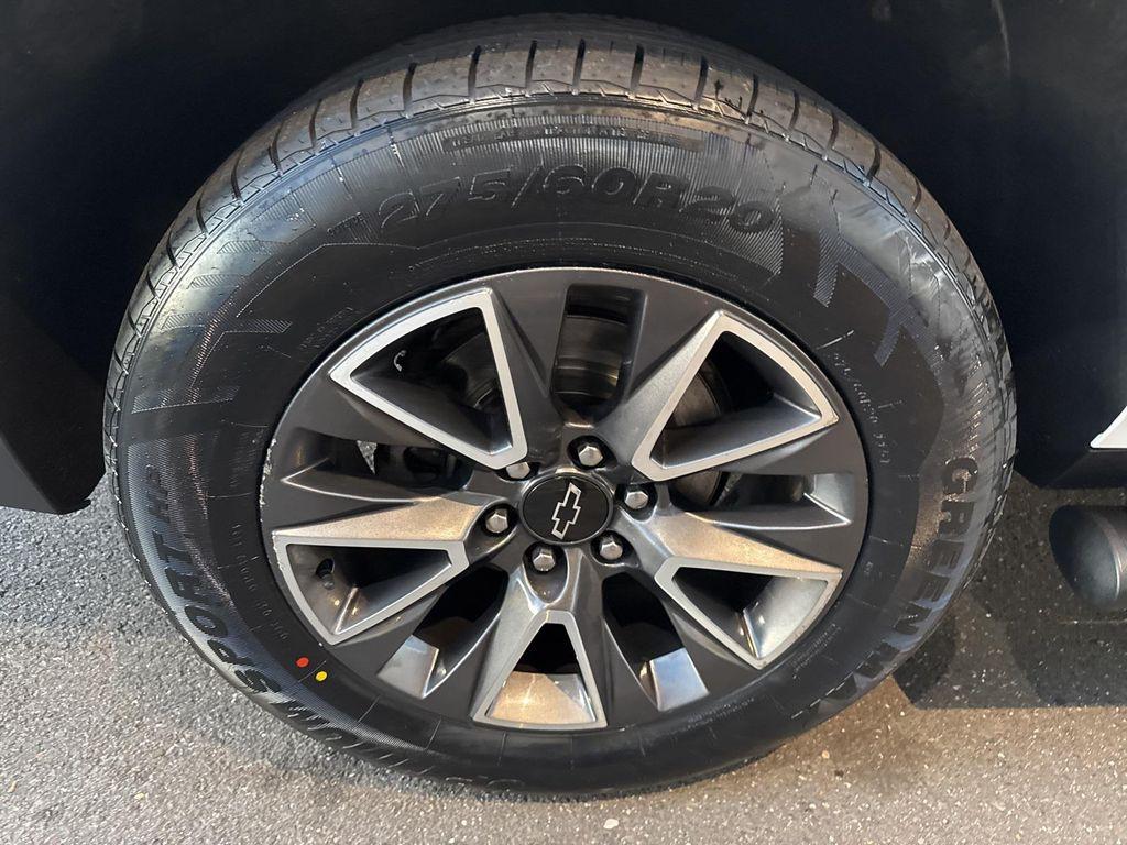 used 2022 Chevrolet Suburban car, priced at $43,980