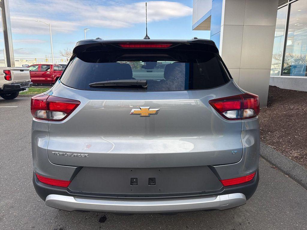 new 2026 Chevrolet TrailBlazer car, priced at $25,694