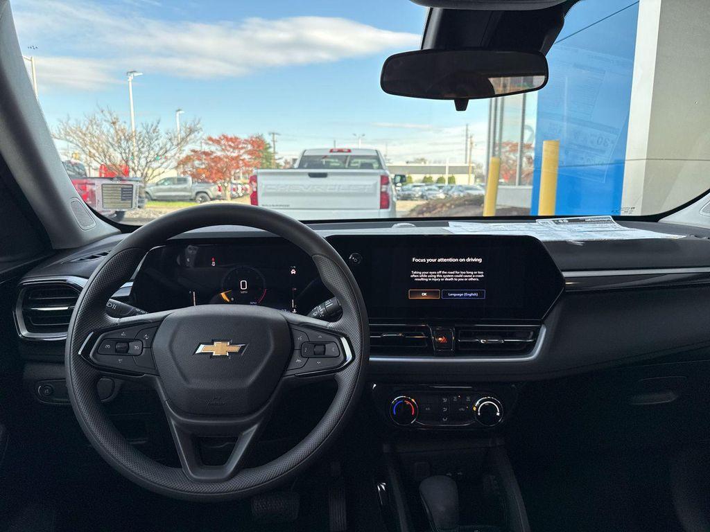 new 2026 Chevrolet TrailBlazer car, priced at $26,295