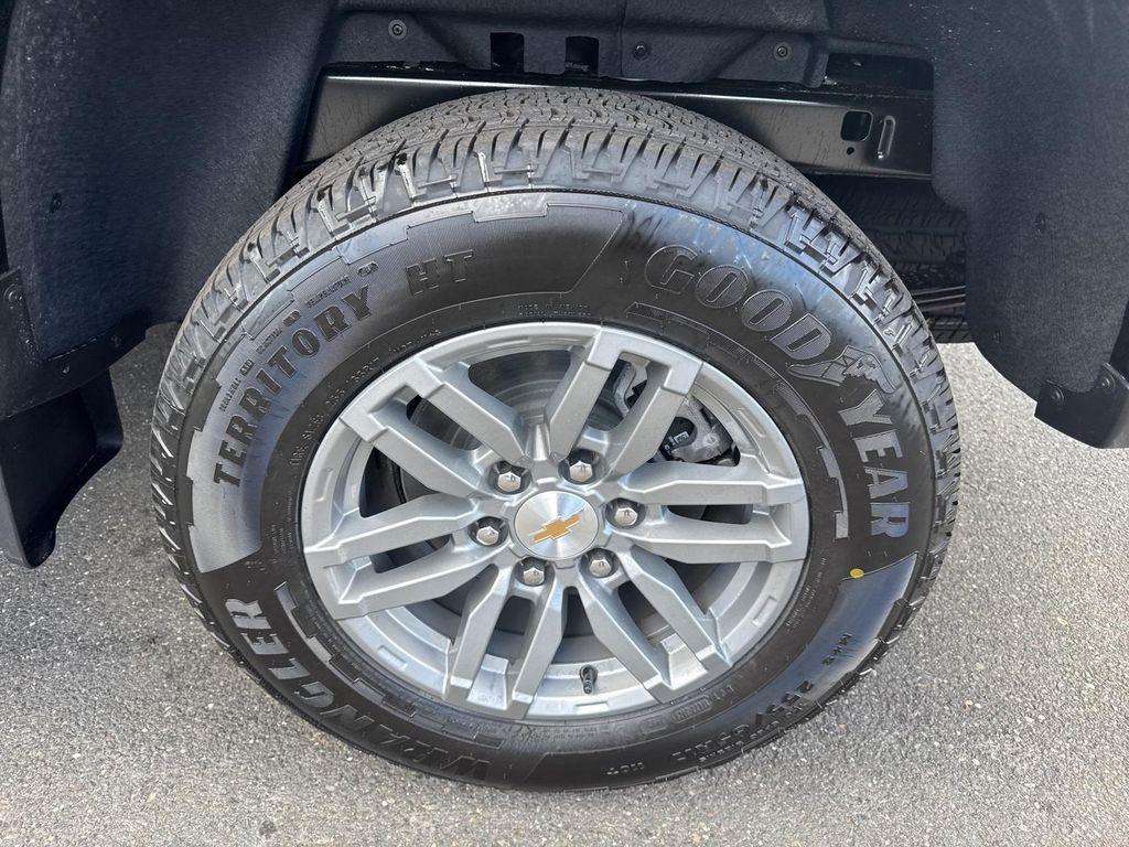 new 2026 Chevrolet Colorado car, priced at $43,885