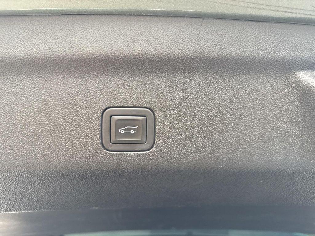 used 2023 Chevrolet Suburban car, priced at $37,980