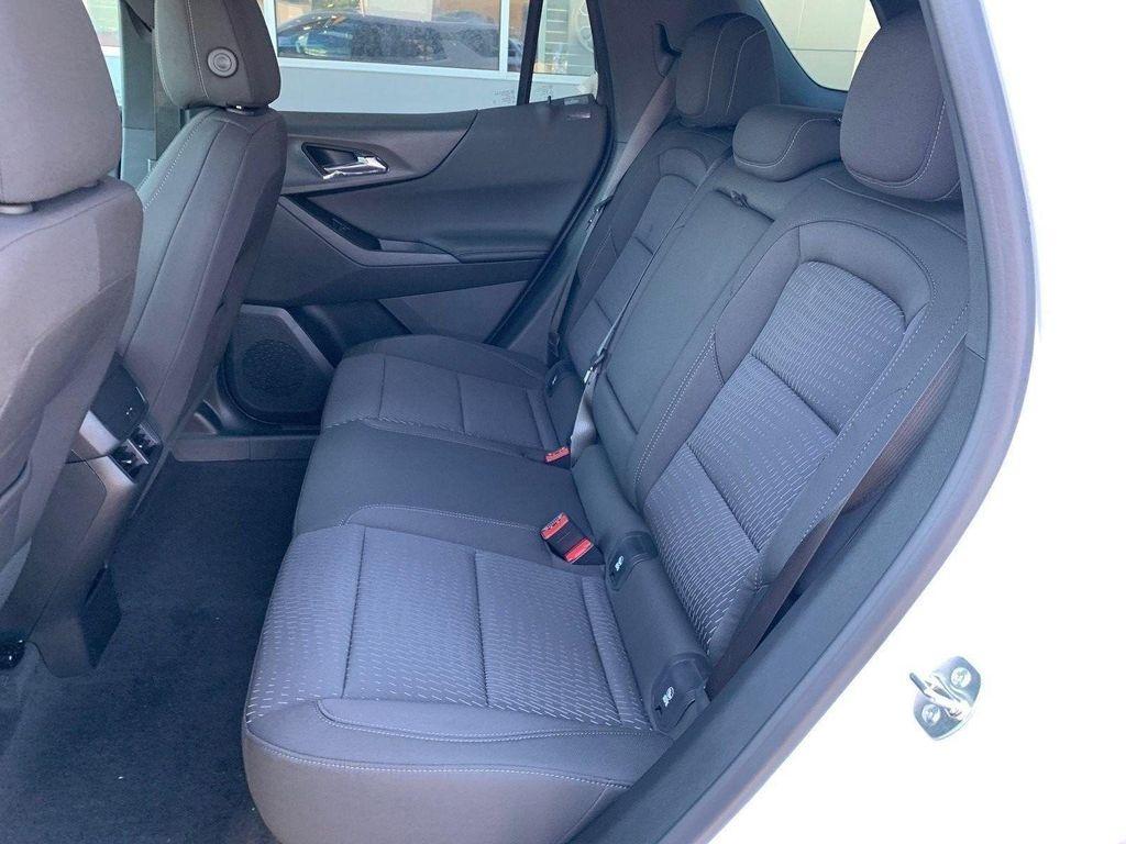 new 2026 Chevrolet Equinox car, priced at $27,120