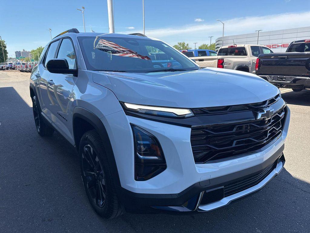new 2026 Chevrolet Equinox car, priced at $35,629