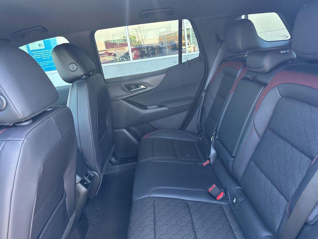 new 2026 Chevrolet Equinox car, priced at $35,629