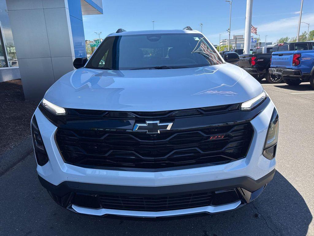 new 2026 Chevrolet Equinox car, priced at $35,629