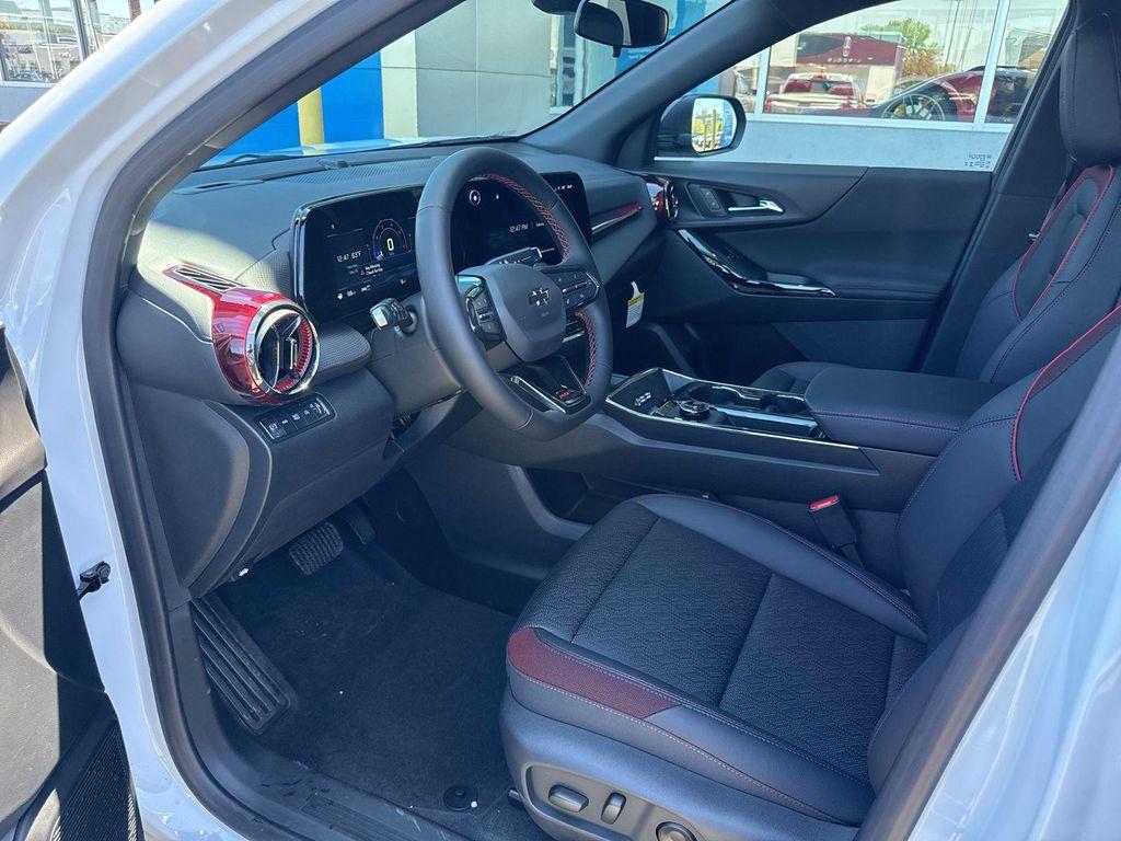 new 2026 Chevrolet Equinox car, priced at $35,629