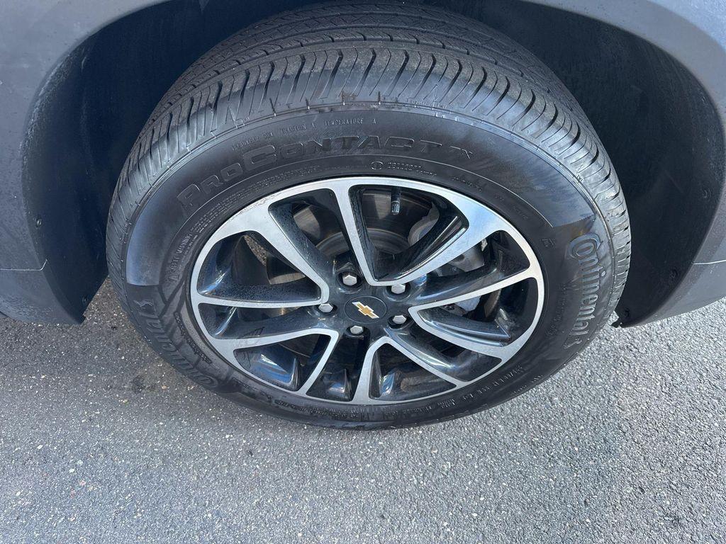 used 2024 Chevrolet TrailBlazer car, priced at $20,980