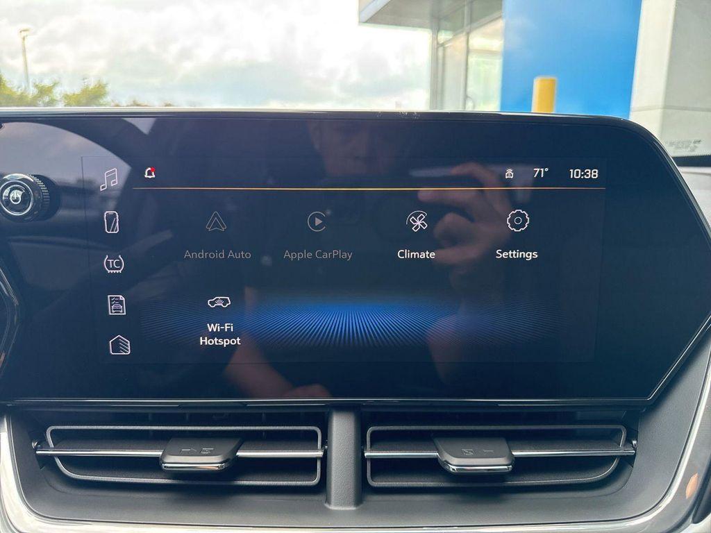 new 2026 Chevrolet Trax car, priced at $22,995