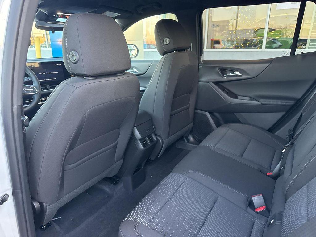 new 2026 Chevrolet Equinox car, priced at $34,930