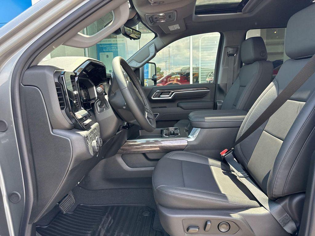 new 2026 Chevrolet Silverado 3500 car, priced at $86,289