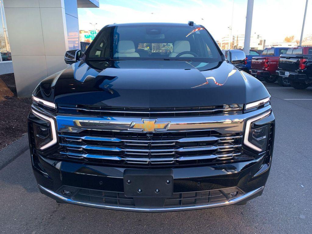 new 2025 Chevrolet Suburban car, priced at $73,320