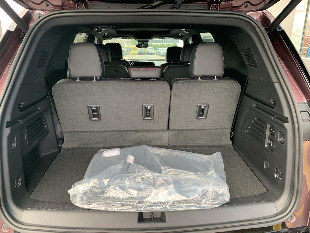 new 2026 Chevrolet Traverse car, priced at $59,795