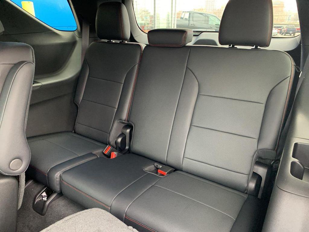 new 2026 Chevrolet Traverse car, priced at $59,795