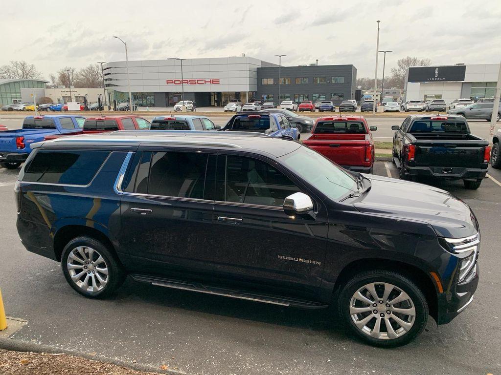 new 2025 Chevrolet Suburban car, priced at $76,115