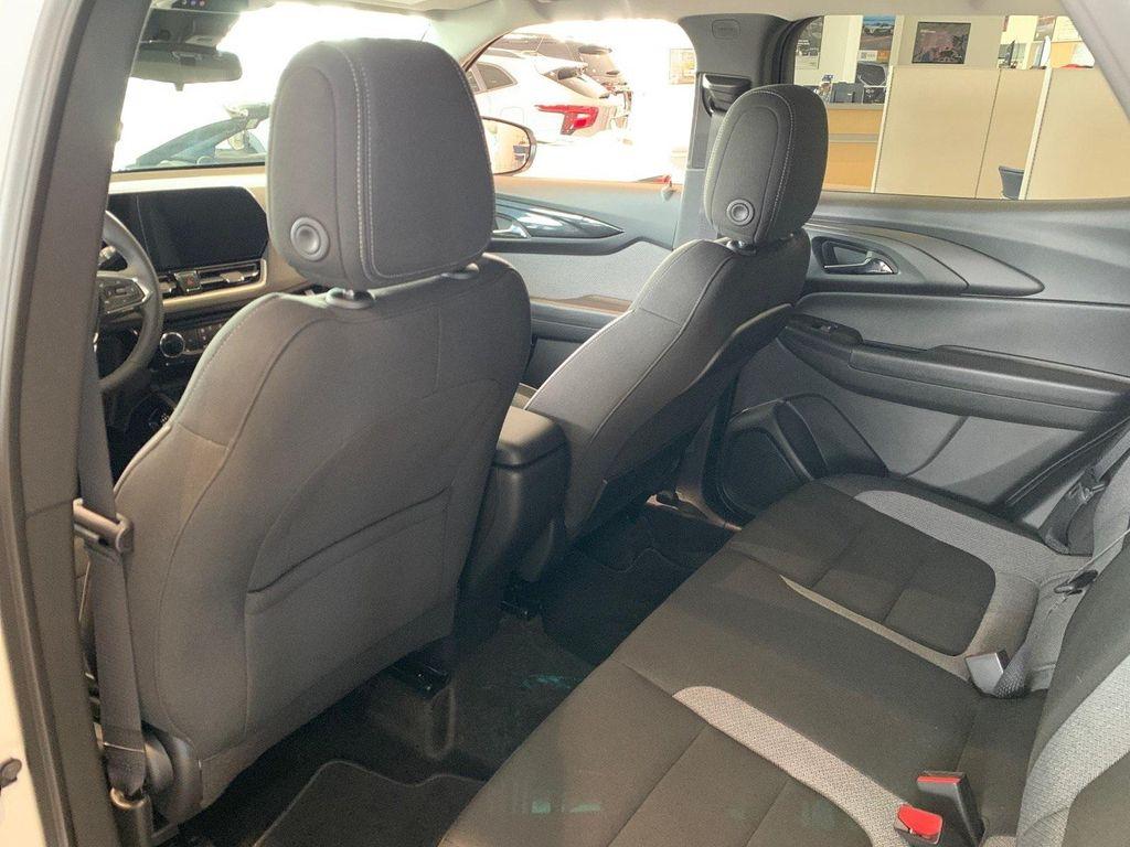 new 2026 Chevrolet TrailBlazer car, priced at $27,925