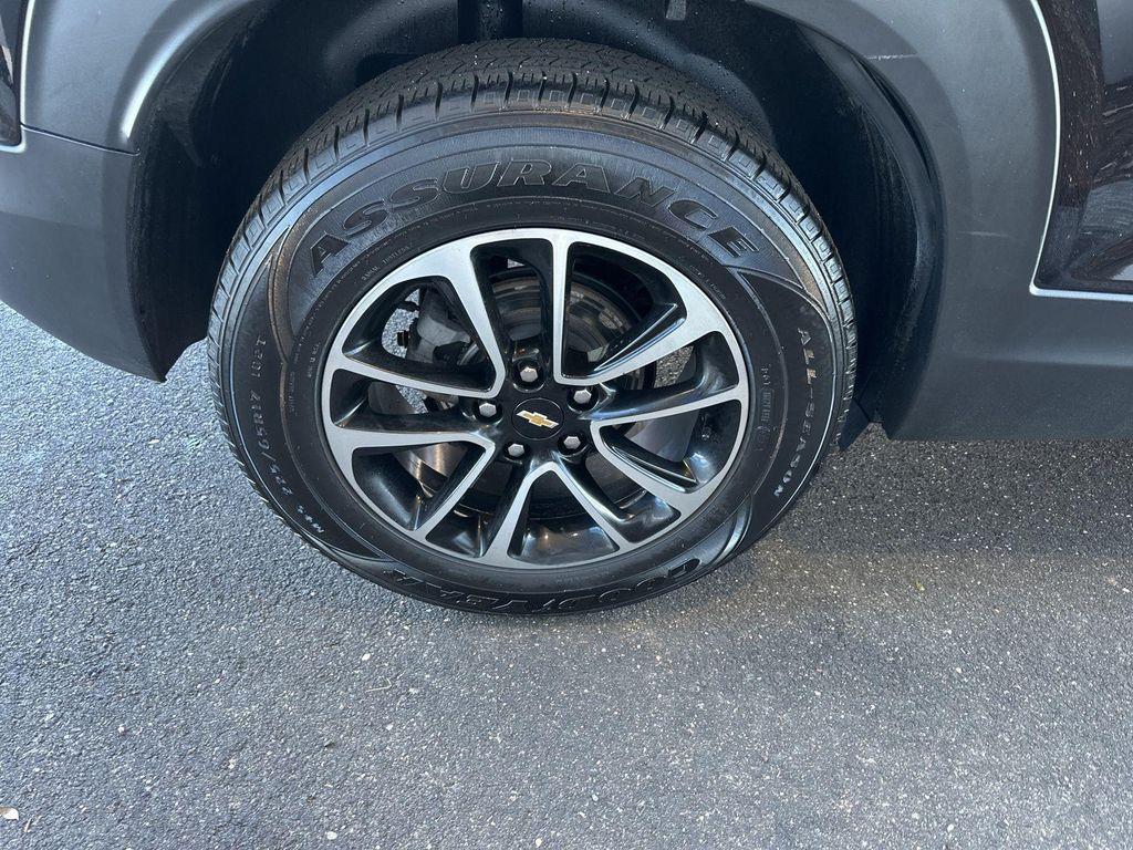 used 2024 Chevrolet TrailBlazer car, priced at $21,736
