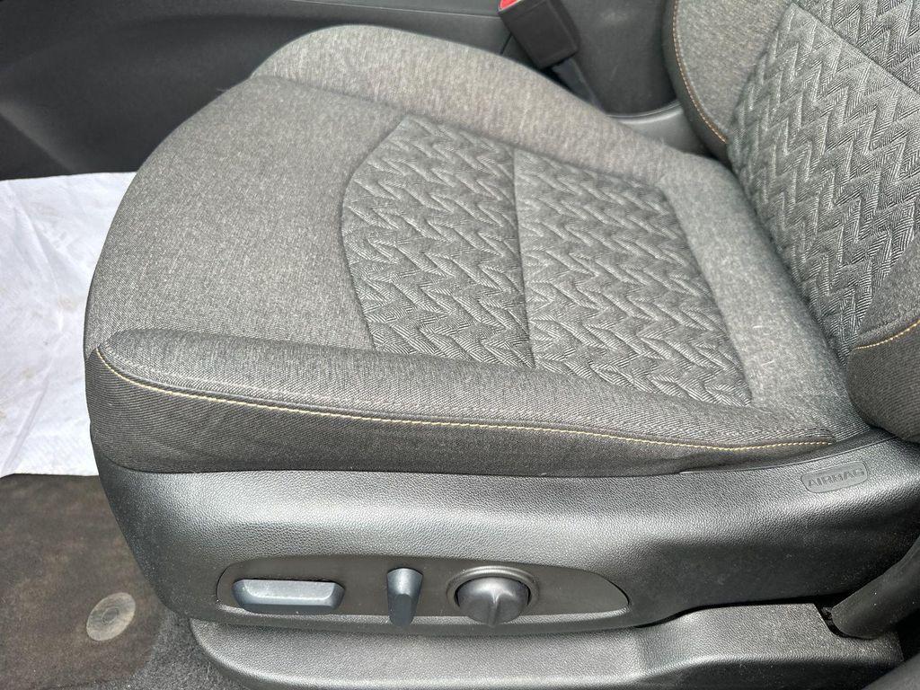 used 2022 Chevrolet Equinox car, priced at $18,954