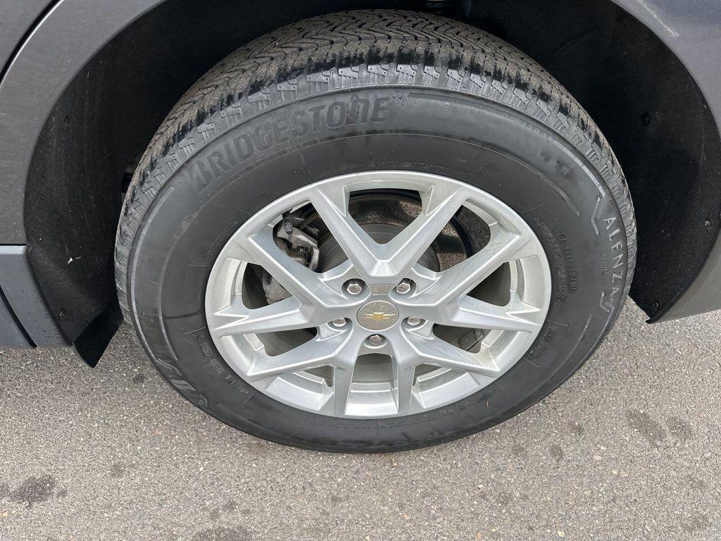 used 2022 Chevrolet Equinox car, priced at $18,954