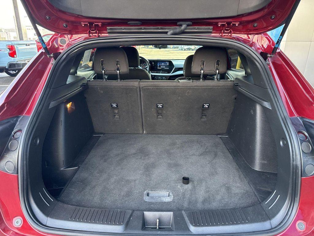 used 2024 Chevrolet Trax car, priced at $14,980