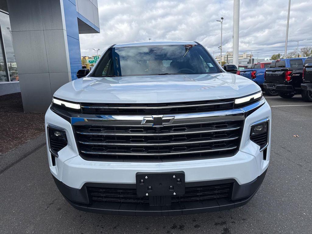 new 2026 Chevrolet Traverse car, priced at $45,160