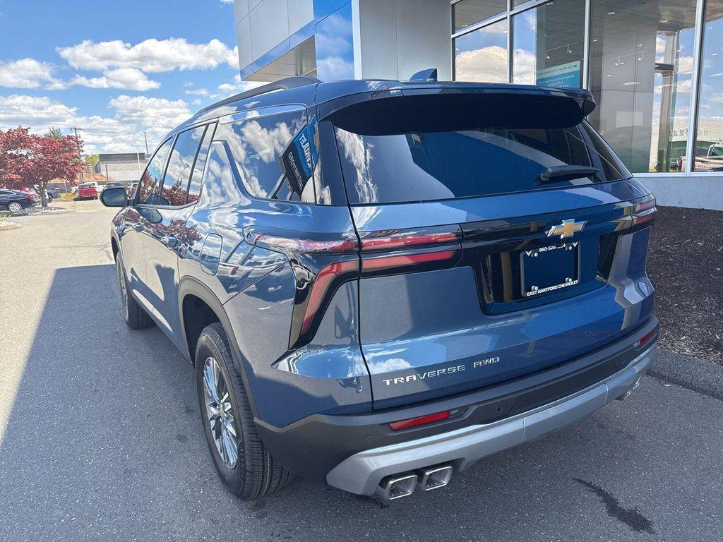 new 2026 Chevrolet Traverse car, priced at $41,594