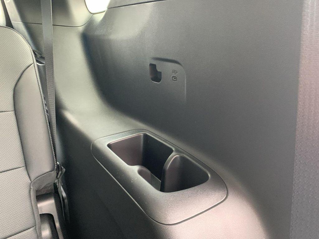 new 2026 Chevrolet Traverse car, priced at $39,695