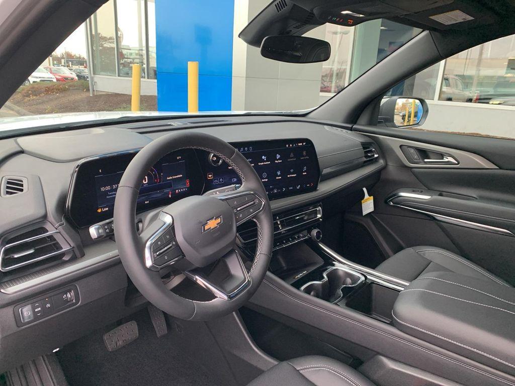 new 2026 Chevrolet Traverse car, priced at $39,695