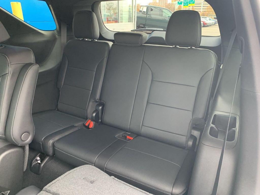 new 2026 Chevrolet Traverse car, priced at $39,695