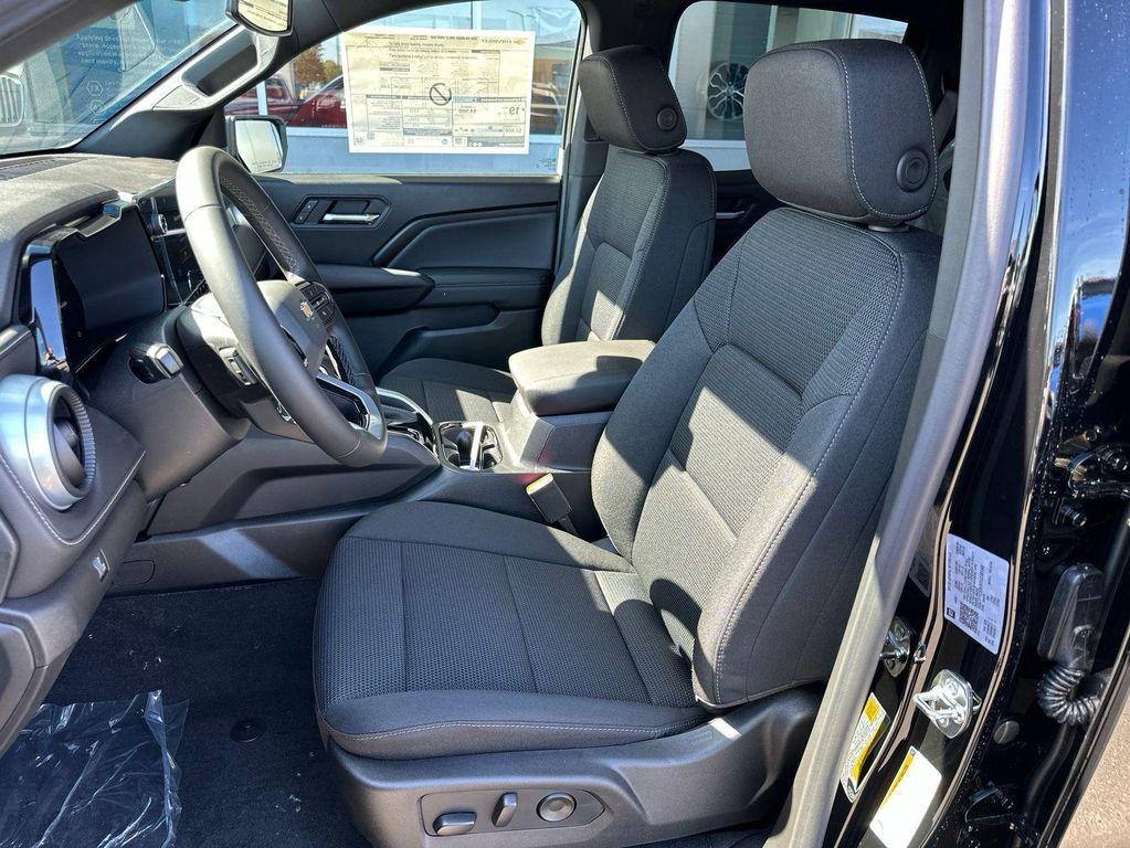 new 2026 Chevrolet Colorado car, priced at $39,294