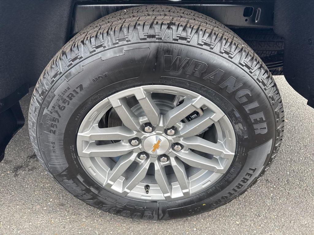 new 2026 Chevrolet Colorado car, priced at $42,885