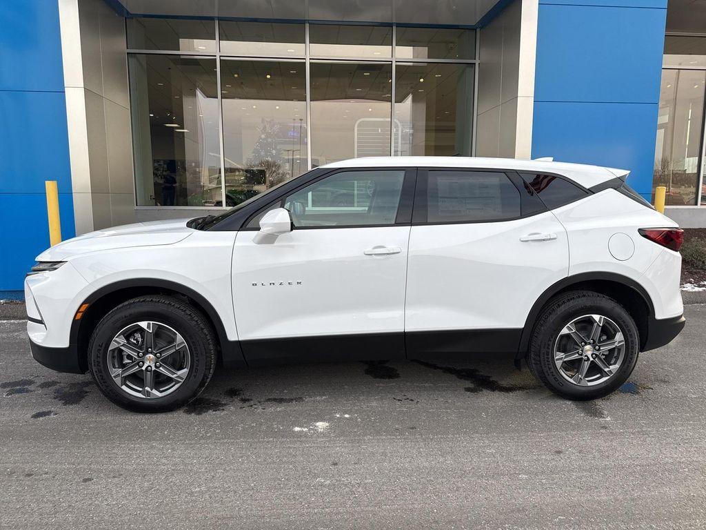new 2026 Chevrolet Blazer car, priced at $36,170