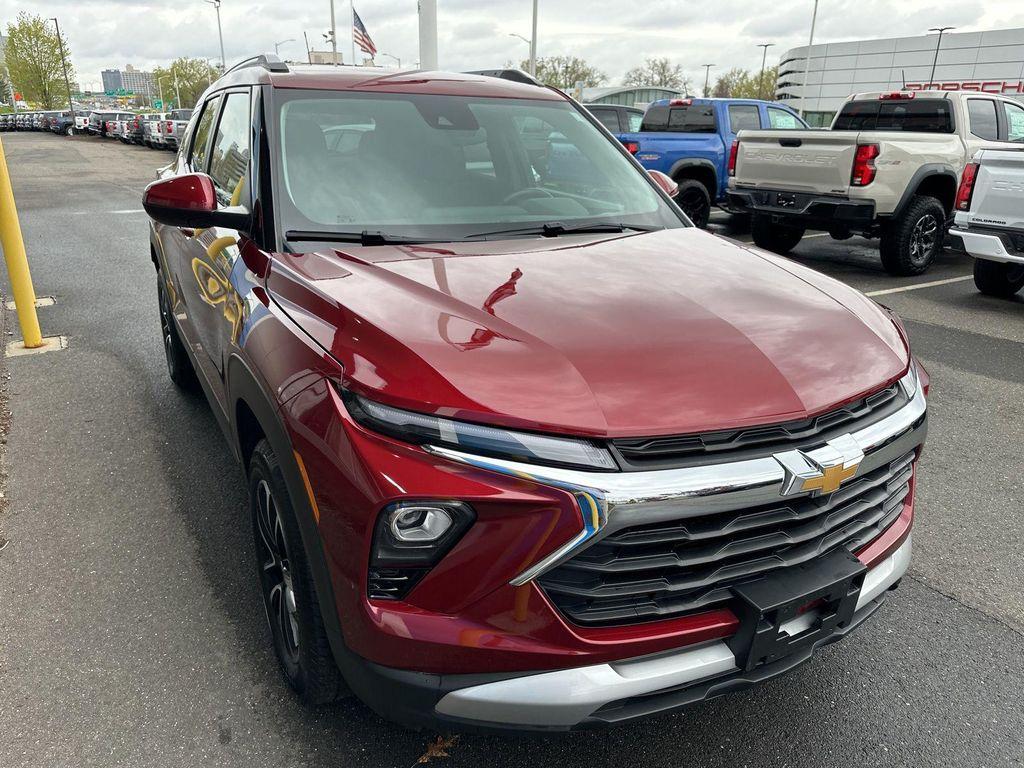 used 2024 Chevrolet TrailBlazer car, priced at $21,980