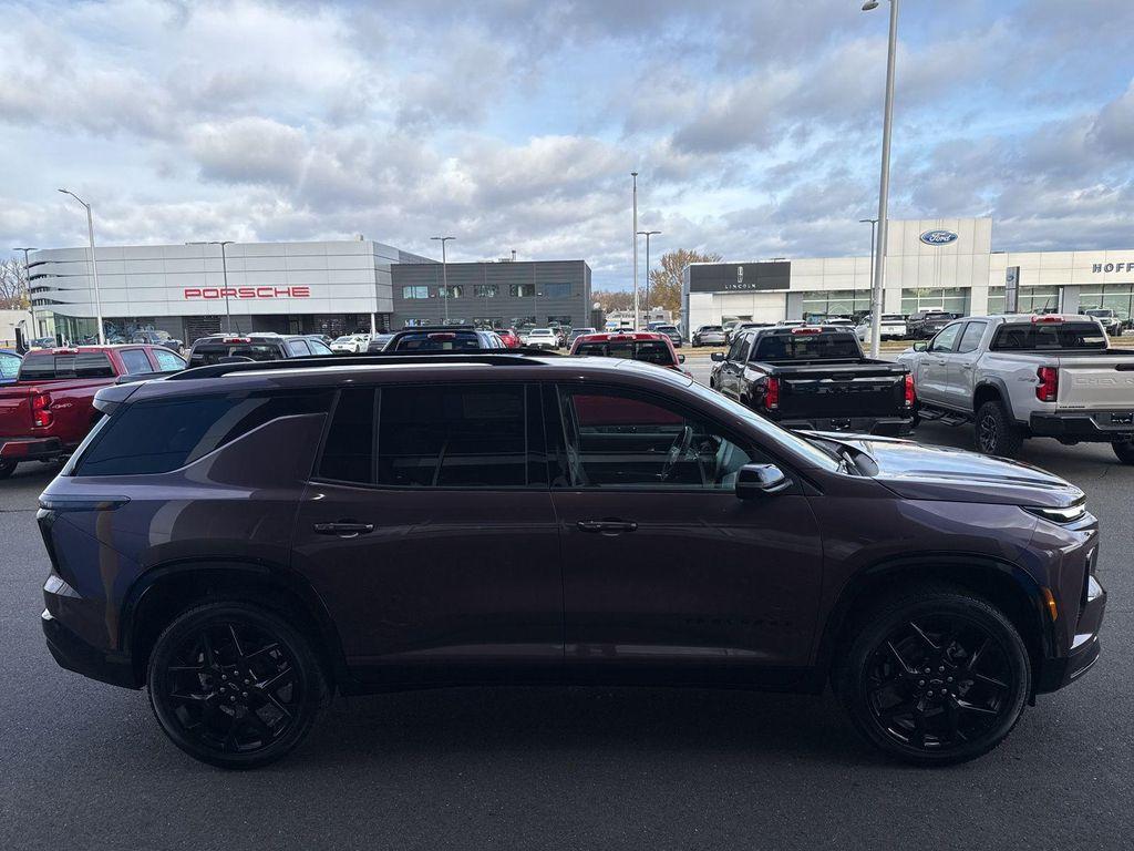 new 2026 Chevrolet Traverse car, priced at $54,995