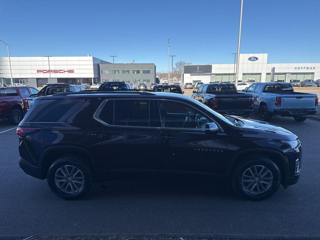 used 2023 Chevrolet Traverse car, priced at $26,899