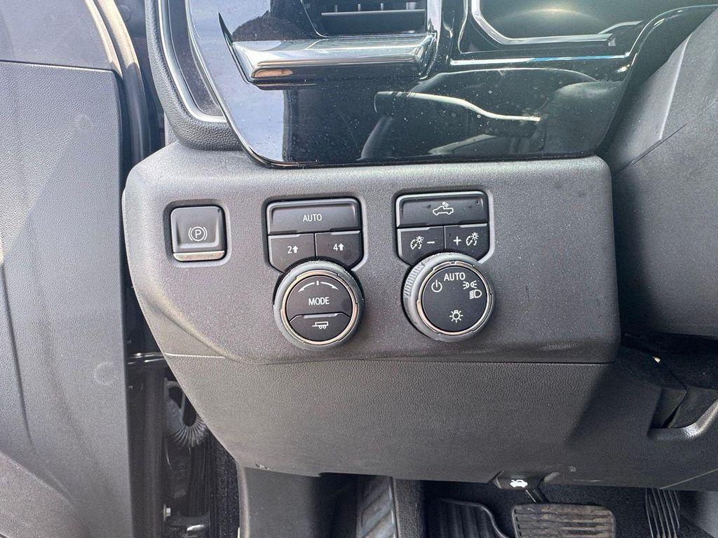 used 2023 Chevrolet Silverado 1500 car, priced at $35,879